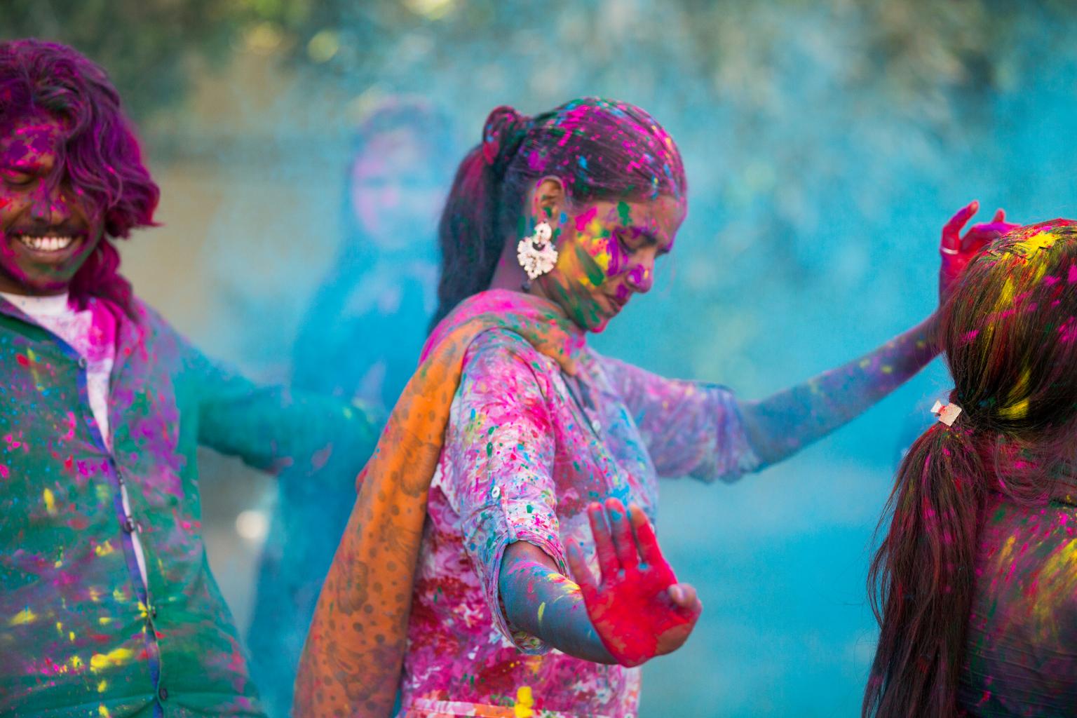 Photo Holi festival, dancer